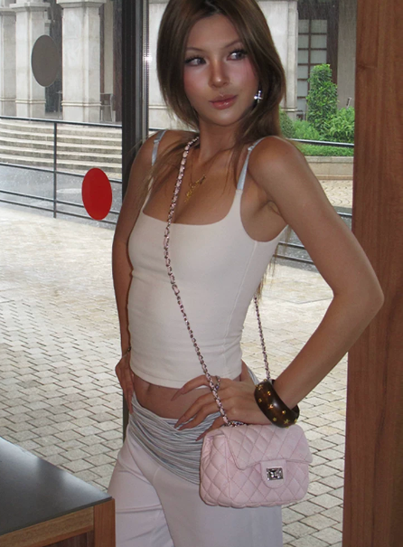 2026 new niche cute temperament diamond grid chain underarm small square bag versatile girl shoulder bag