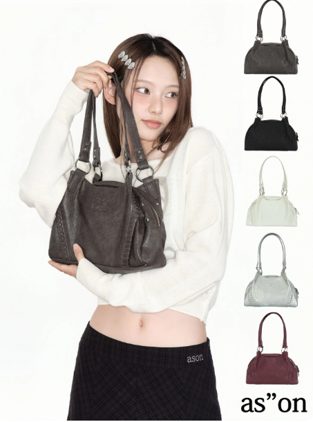 Korean niche wandering bag blogger, same style armpit bag, mini motorcycle shoulder bag, large capacity hand-held women's bag