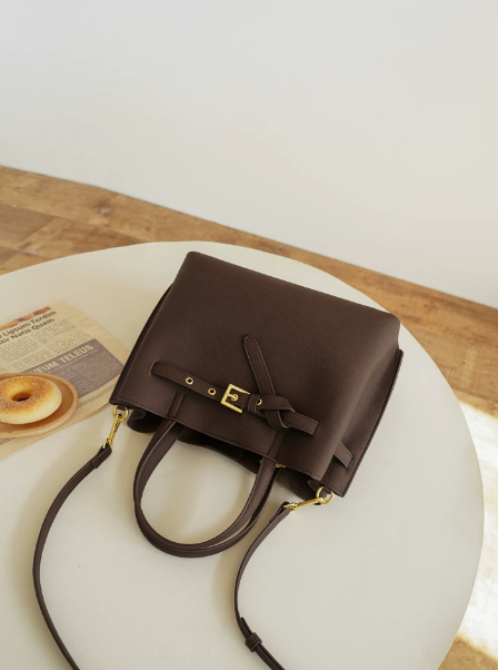 Light luxury handbag, women's new high-end handbag, versatile and large capacity tote bag, commuting single shoulder crossbody bag