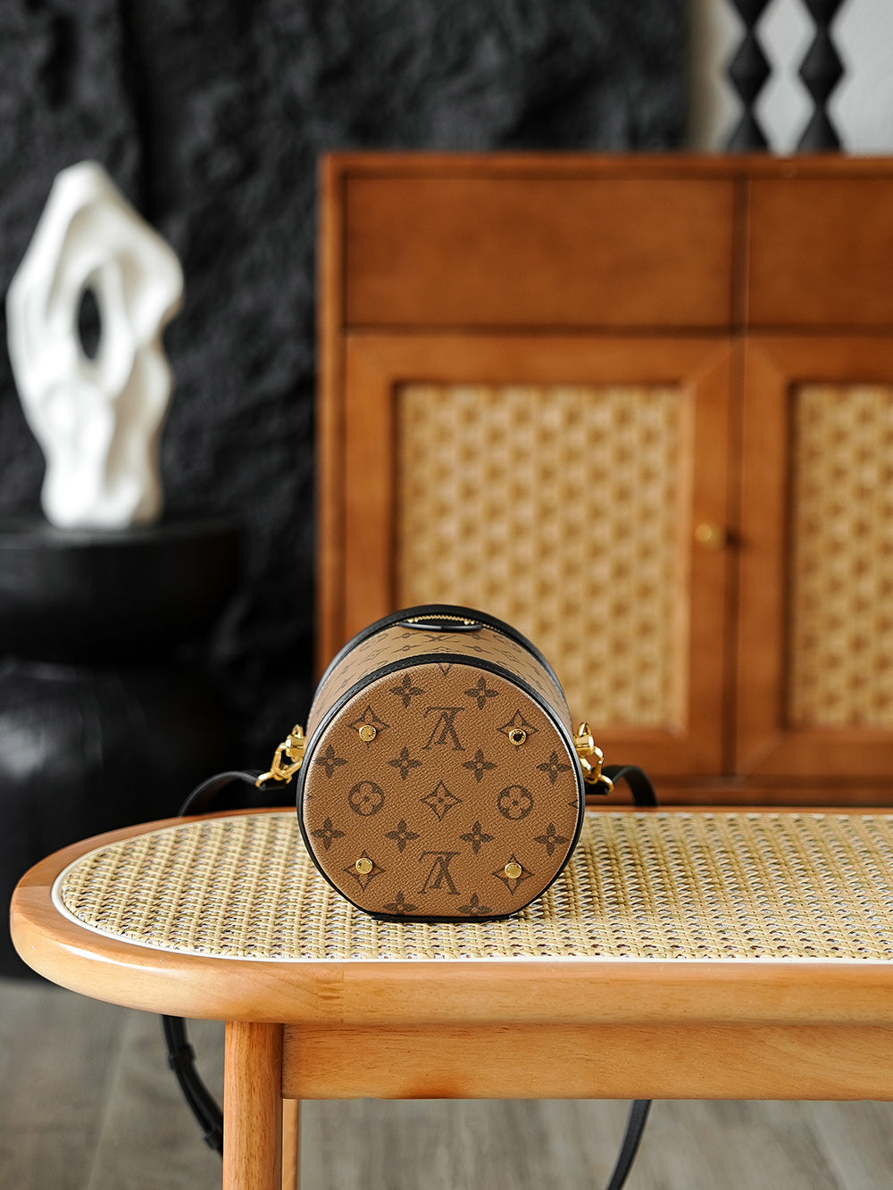 Used LV Wealth Bucket Vintage Bag Used Luxury Bucket Bag Versatile Artifact Fashion Item