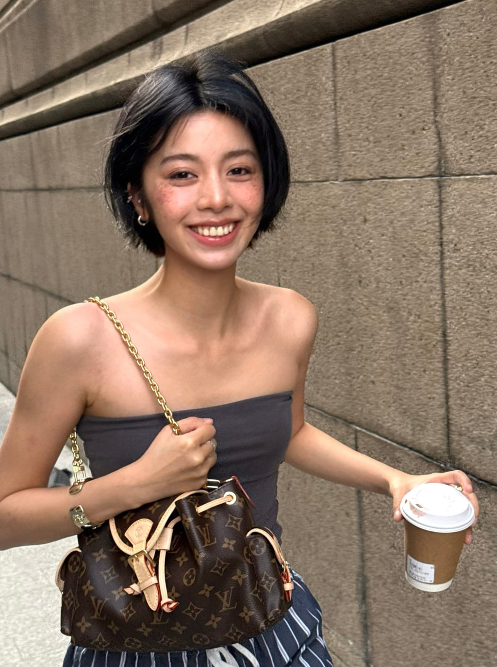 Louis Vuitton second-hand luxury goods, old money style, fashionable and versatile commuting