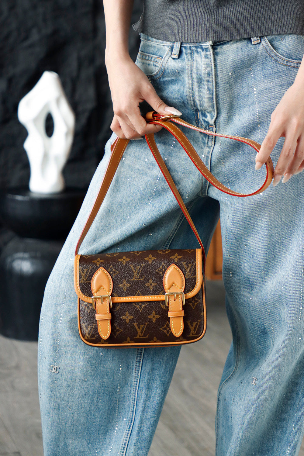 Mini small square bag, second-hand luxury goods, Louis Vuitton versatile, large capacity diagonal cross square bag